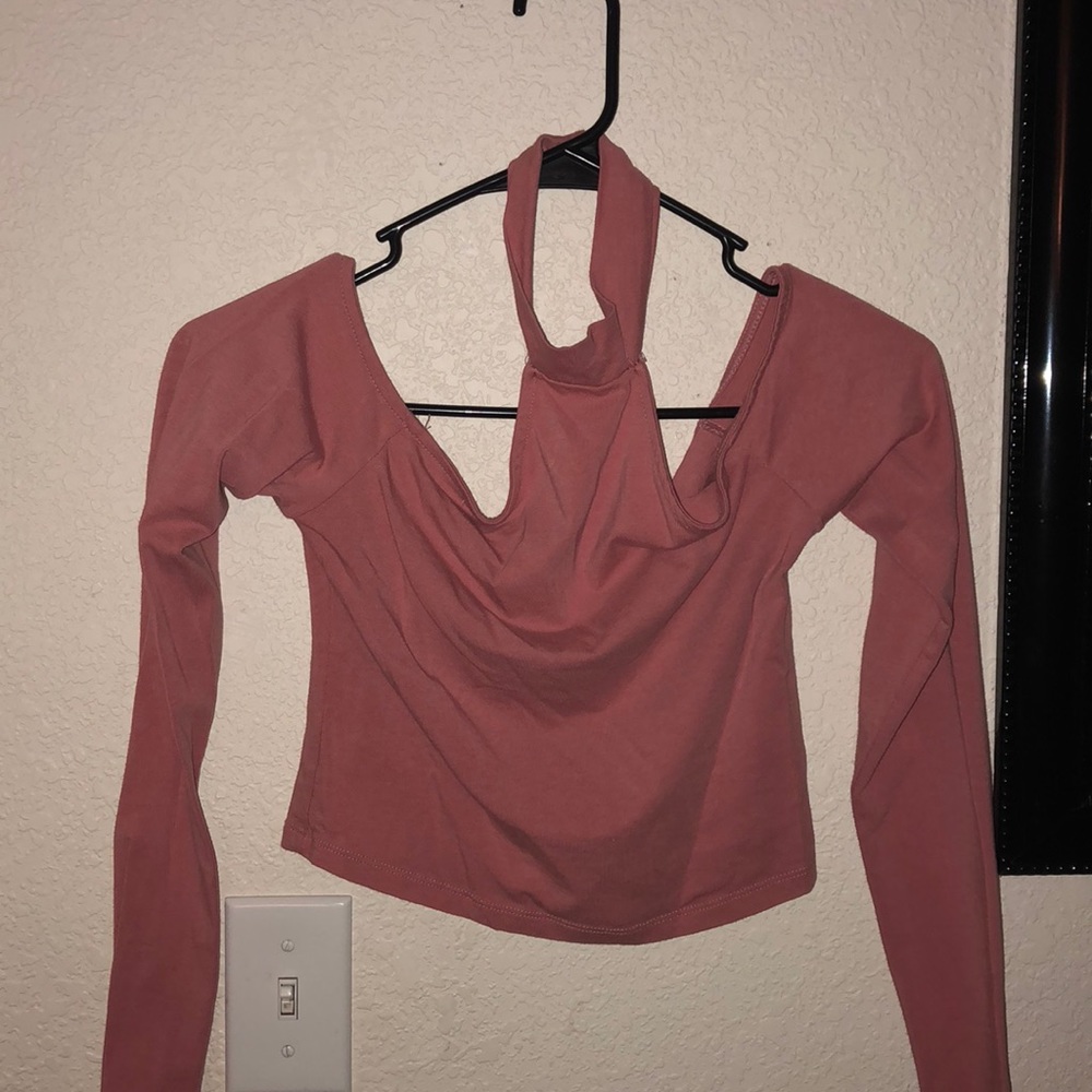 Cropped long sleeve top